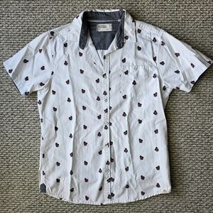 Free Planet White Short-Sleeve Button-Down with Small Red Floral Print
